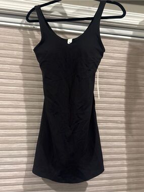 lululemon athletica Black Sleeveless V‑Neck Mini Dress